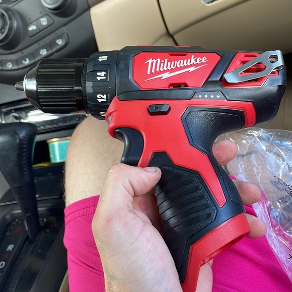 Brand new Milwaukee drill driver and impact driver. - Picture 4 of 8